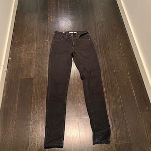 Black Levi’s jeans